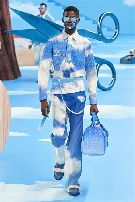 Louis Vuitton: Heaven On Earth by Virgil Abloh 